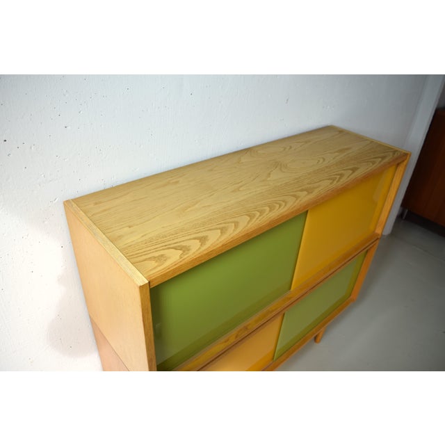 1970s Vintage Sideboard with Glass Sliding Doors from Veb Deutsche Werkstätten Hellerau, 1970s For Sale - Image 5 of 9