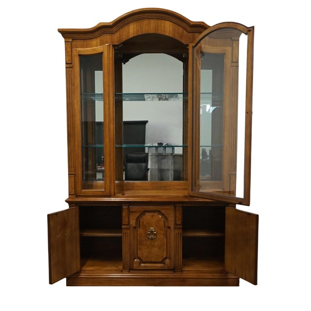 Thomasville Furniture Serenade Collection Burled Walnut Italian Neoclassical Tuscan Style 53" Lighted Display China Cabinet 21221-421 For Sale In Kansas City - Image 6 of 10