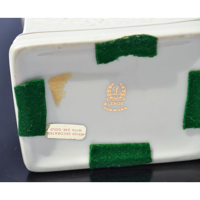 1970s Lenox Hummingbird Rectangle Vase Embossed Fine Ceramic 24k Gold Trim For Sale - Image 15 of 18