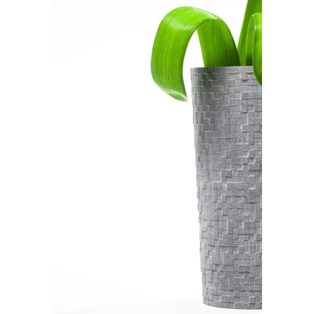 Contemporary 30 Seconds of Silence Soundplotter Vase by SHAPES iN PLAY For Sale - Image 3 of 6