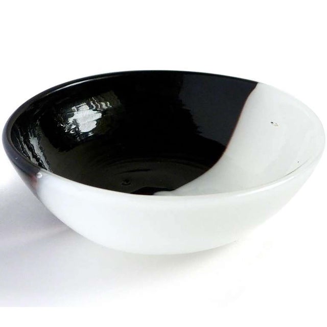Venini Murano Black White Swirl Italian Art Glass Bowl Set 3 Pieces