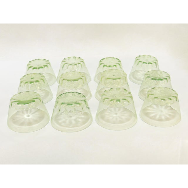 Set of 12 Venetian / Murano Green Glass Bowls & Underplates With Gold Inclusions For Sale - Image 16 of 18