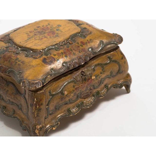 1930s Painted Italian Trinket Box For Sale - Image 4 of 9