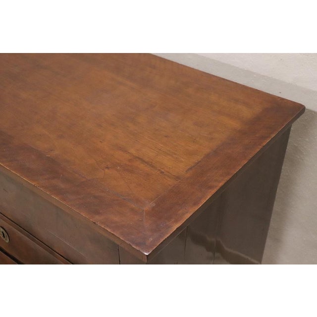 Antique Early 19th Century Walnut Chest of Drawers For Sale - Image 11 of 15