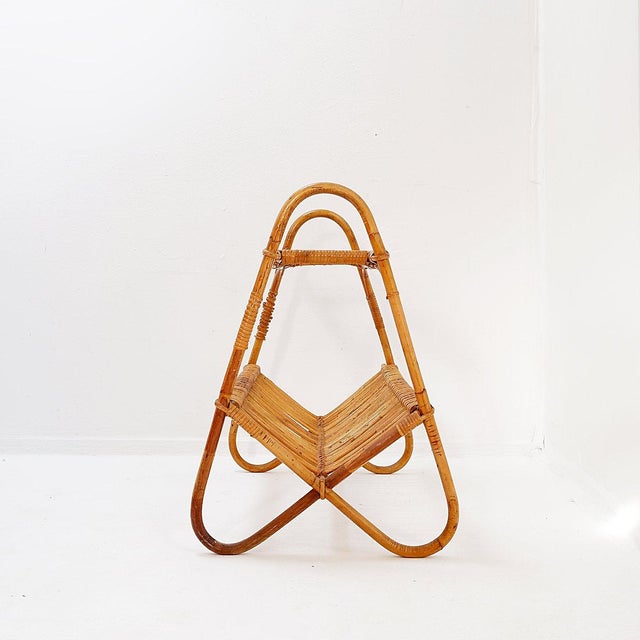 Vintage rattan magazine rack, The Netherlands 1960's Vintage - Decoration - Home Decor Measures : 70x47cm H:67cm Material...