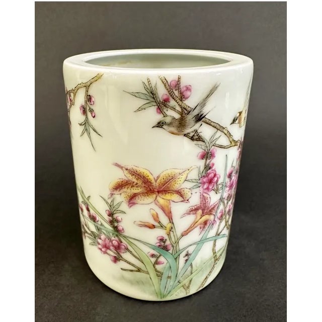 Early 20th Century Set of 5 Famille Rose Porcelain Set For Sale - Image 5 of 6