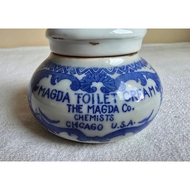 Antique Rare Magda Toilet Cream Porcelain Jar Blue & White the Magda Co Chemists Chicago For Sale In Philadelphia - Image 6 of 8