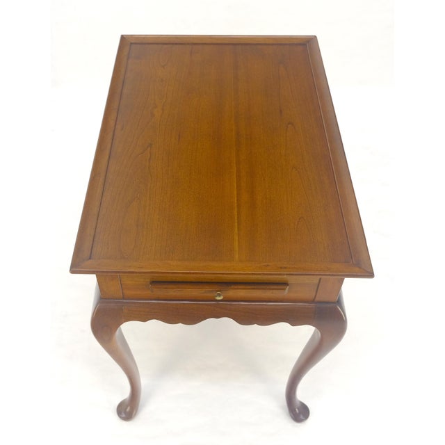 Queen Ann Solid Mahogany Pull Out Trays Gallery Top Side End Table MINT