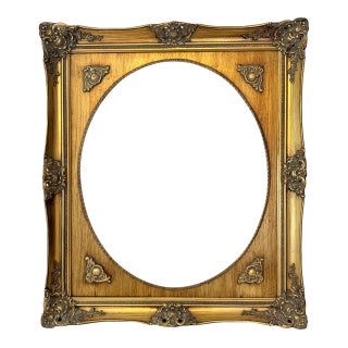 Vintage Gilt Ornate Floral Scrollwork Wooden Portrait & Art Frame 20x24 For Sale