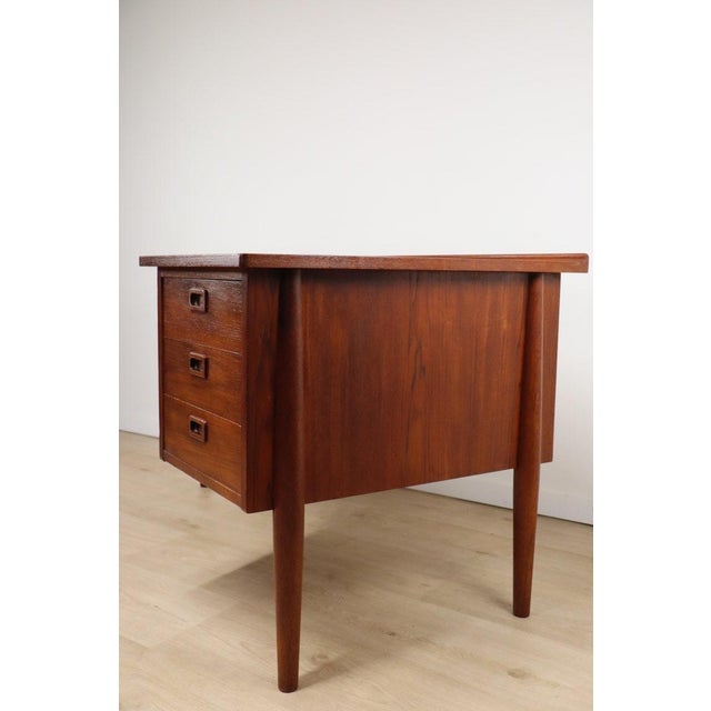 Wood Scandinavian Boomerang Teak Desk, 1960 For Sale - Image 7 of 18