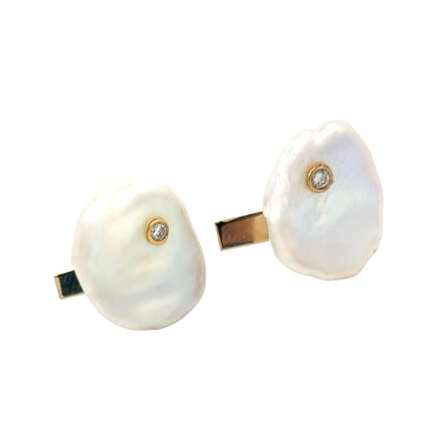Diamond Fresh Water Pearl Cufflinks 14k Gold Designer Certified For Sale - Image 4 of 7