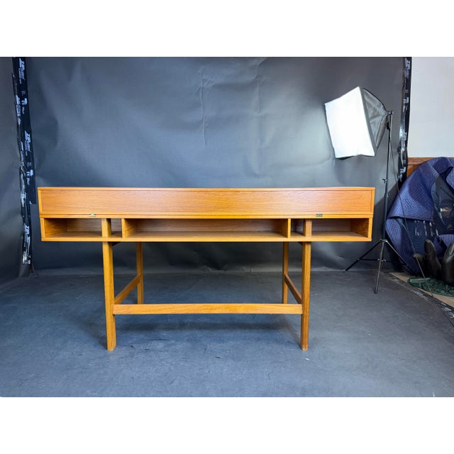 Mid-Century Modern Danish Modern Peter Løvig Nielsen Flip-Top Teak Desk For Sale - Image 3 of 12