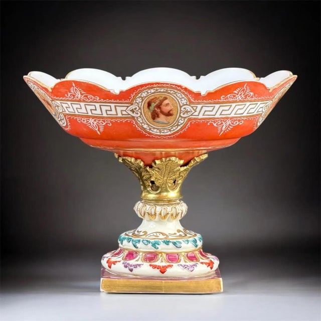 Neoclassical Porcelain Compote with Hand-Painted Portrait Medallions from Capodimonte, 1890s For Sale - Image 14 of 14