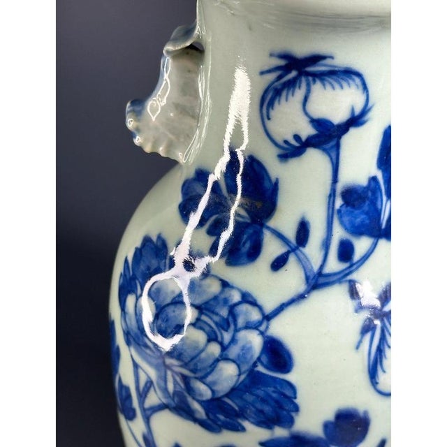 Chinese Fô Dogs Vase with Collar and Peonies Decor, 19th Century For Sale - Image 3 of 11