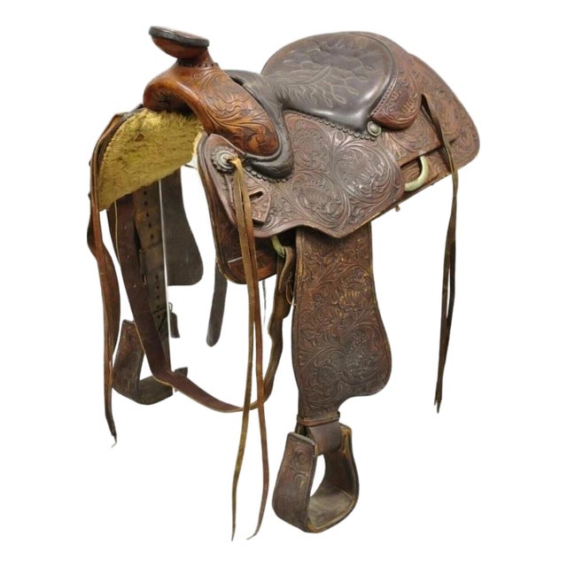 Vintage ML Leddy's Brown Tooled Leather Western Show Horse Saddle For Sale
