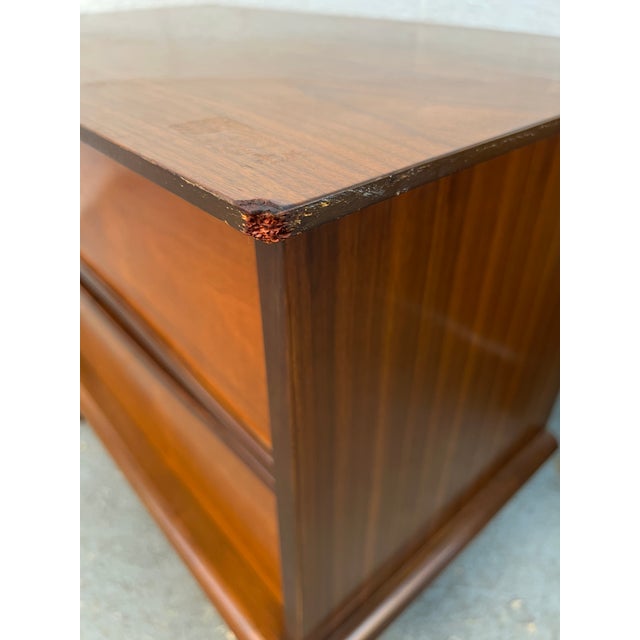 Pair of Mid-Century Walnut Nightstands With Sculpted Drawer Pulls For Sale - Image 15 of 15