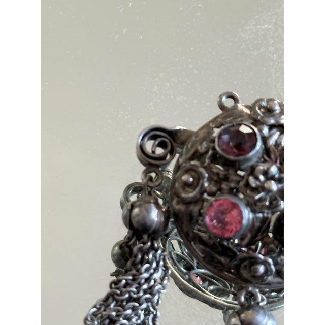 Miriam Haskell Vintage 1940s Art Nouveau Revival Tassel Brooch With Amethyst Glass Stones For Sale - Image 4 of 5