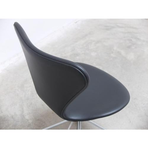 Vintage 3117 Swivel Desk Chair in Leather by Arne Jacobsen for Fritz Hansen, 1971 For Sale - Image 17 of 18