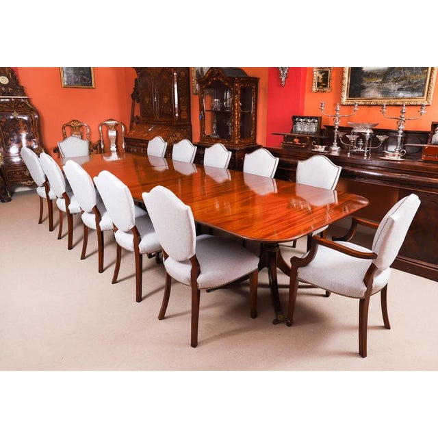 Vintage Triple Pillar Dining Table by William Tillman, 1980s For Sale - Image 4 of 18