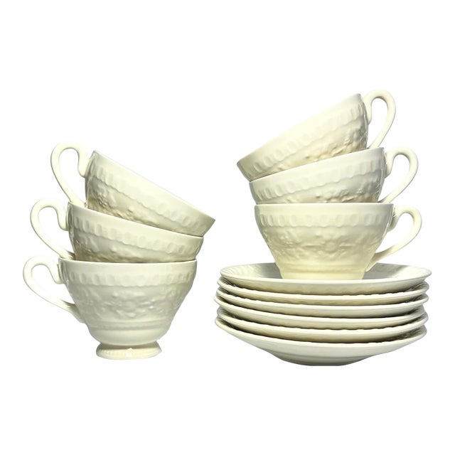 1950s English Wedgwood “Wellesley” Ceramic Tea Cups & Saucers - Set of 6 For Sale