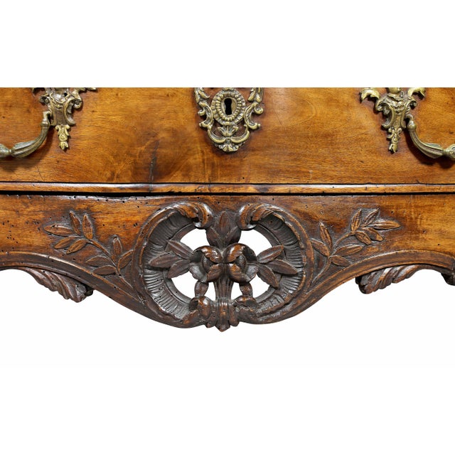 Louis XV Provincial Walnut Bombe Commode For Sale In Boston - Image 6 of 11
