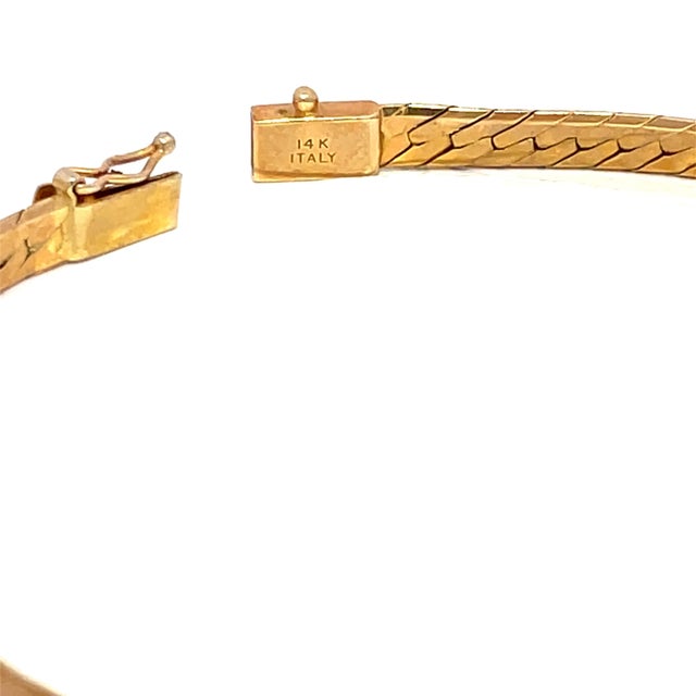 Mid 20th Century Vintage 14k Yellow Gold Fish Link Id Bar Bracelet For Sale - Image 5 of 7