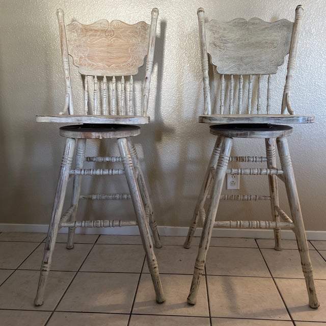 1980s Rustic Distressed Whitewash Farmhouse Swivel Barstools For Sale In Las Vegas - Image 6 of 7