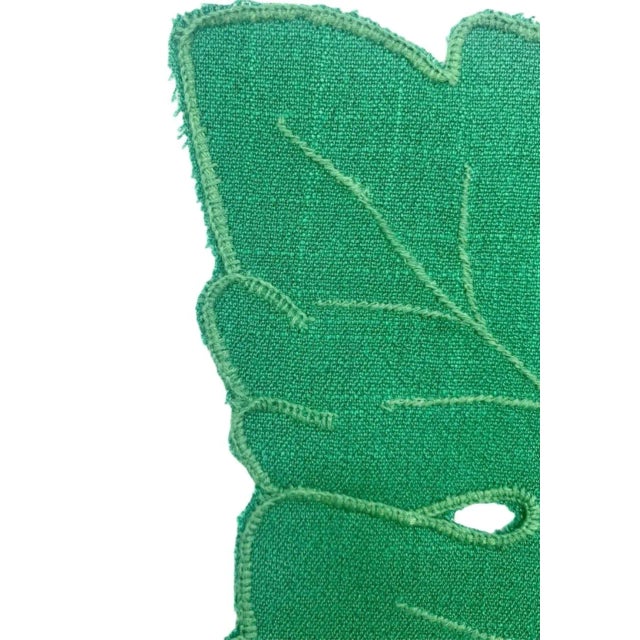 Early 21st Century Set 4 Green Leaf Christmas Holiday Cocktail Napkins Linen For Sale - Image 5 of 12