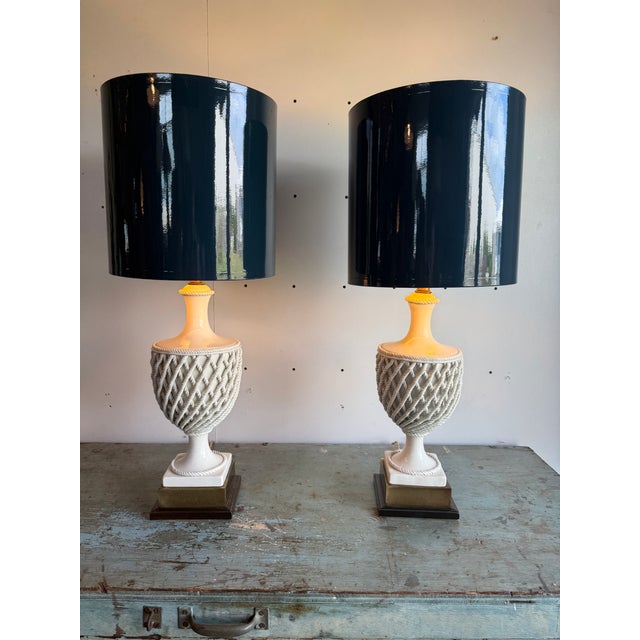 Wood Vintage Fredrick Cooper Urn Lamps in Creamware Rope Lattice Pattern - a Pair For Sale - Image 7 of 18