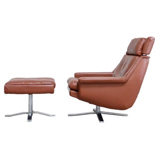 Model 802 Lounge Chair and Ottoman by Werner Langenfeld for ESA, 1970s For Sale