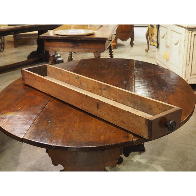 Traditional Antique Walnut Drop Leaf Table From Tuscany, Italy, Early 19th Century For Sale - Image 3 of 18