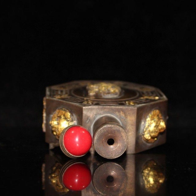 1950s Vintage Chinese Bronze Octagonal Snuff Bottle With Bagua & Gilt Deity For Sale - Image 5 of 9