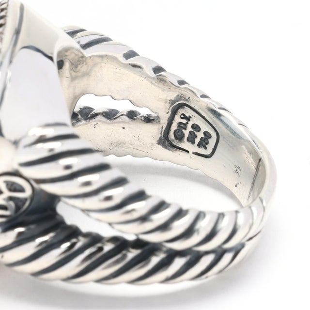 David Yurman 13.85ctw Blue Topaz and Diamond Ring, SterlingSilver 18k White Gold, Size 8.25 For Sale - Image 4 of 8