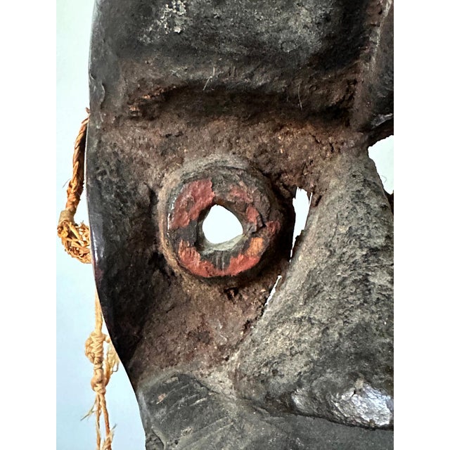 Tribal Guere Mask from Cote d'Ivoire Africa with Sotheby's Sticker For Sale - Image 3 of 17