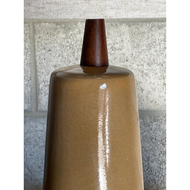 Gordon & Jane Martz 1960s Martz Table Lamp by Jane and Gordon Martz for Marshall Studios, Ceramic For Sale - Image 4 of 7