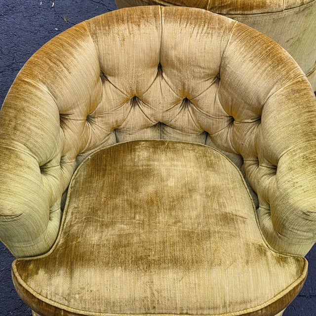 Pair of Henredon Tufted Barrel Back Swivel Lounge Chairs in Chartreuse Velvet on Casters, Circa 1970s For Sale - Image 10 of 11