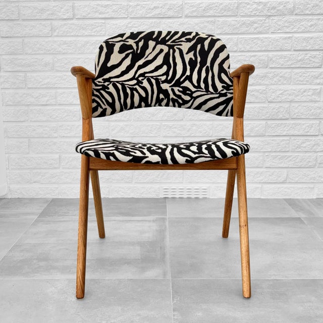 Wood Scandinavian Sawbuck Chair in Oak, 1950s For Sale - Image 7 of 16