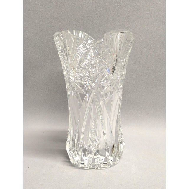 Traditional Cristal d'Arques Durand Vincennes Vase For Sale - Image 3 of 11