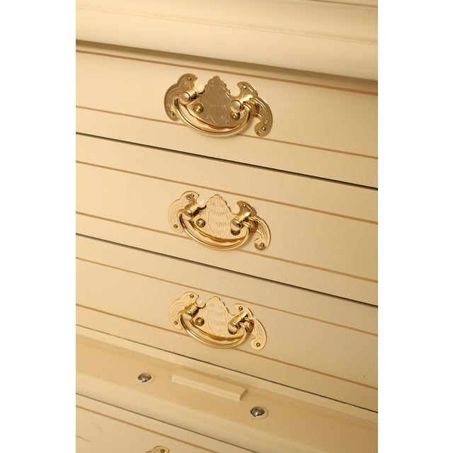 Wood Painted Chinoiserie Style Jewelry Chest For Sale - Image 7 of 18