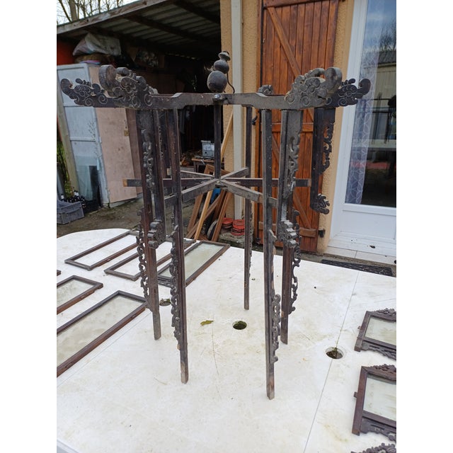 Antique Thai decorative lamp, exotic wood and screen-printed glass, Height: 73 cm, Diameter: 64 cm, 6 small glass panels...