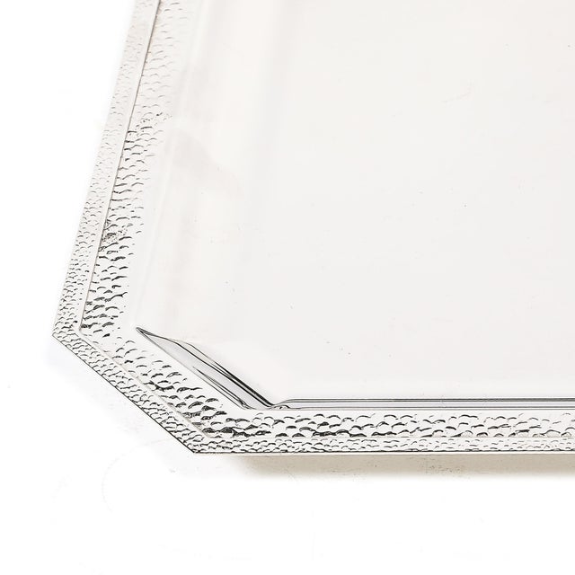 Mid-Century Modern Set of Three Reed and Barton Silver Plate Trays With Hand-Hammered Detailing For Sale - Image 3 of 18