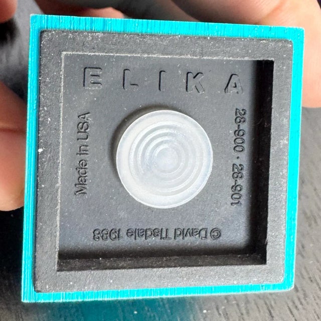 Purple Postmodern Blue and Purple Salt and Pepper Shakers by David Tisdale for Elika, 1988 For Sale - Image 8 of 8