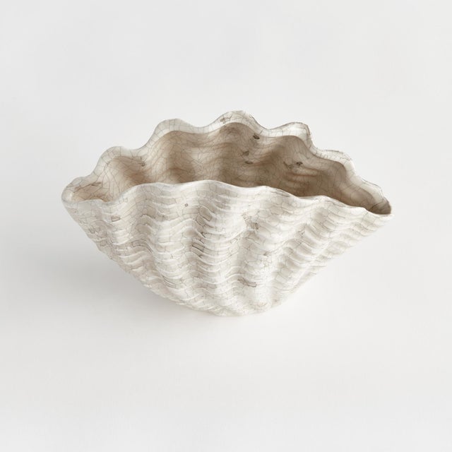 Kenneth Ludwig Chicago Seashore Vase Small For Sale - Image 4 of 5