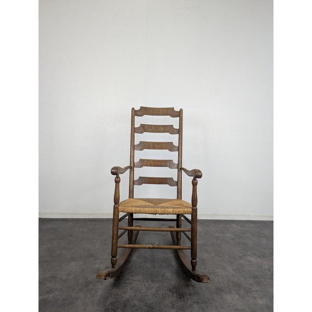 Vintage Brutalist Rocking Chair, in Very Good conditions.