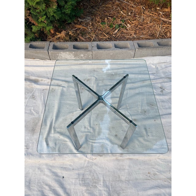 Mid-Century Modern Mid 20th Century Barcelona Style Chrome X-Base Glass Top Side Table, Mid-Century Modern For Sale - Image 3 of 10