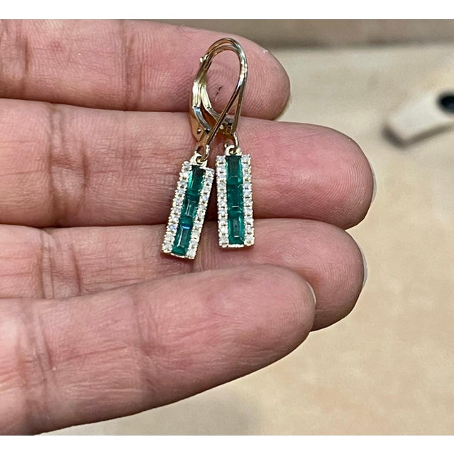 2020s Princess Cut Emerald & Diamond 14 Kt Yellow Gold Dangling Earring For Sale - Image 5 of 8