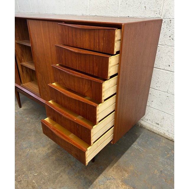 Arne Vodder Danish Teak Mid Century Modern Arne Vodder Style Credenza Highboard 1950s For Sale - Image 4 of 12