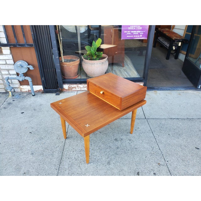 1960s 1960s American of Martinsville Side Table For Sale - Image 5 of 13