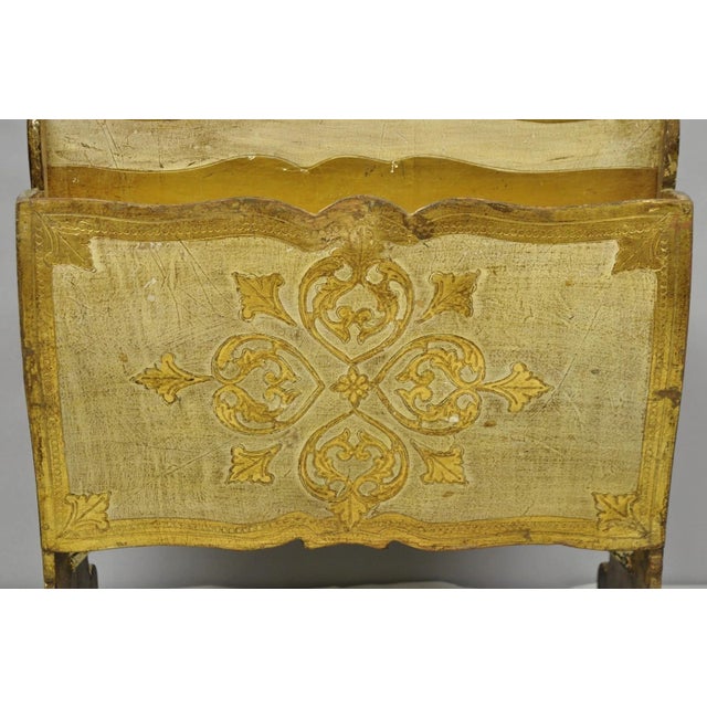 Hollywood Regency Vintage Italian Florentine Gold Giltwood Hollywood Regency Magazine Rack Stand For Sale - Image 3 of 15