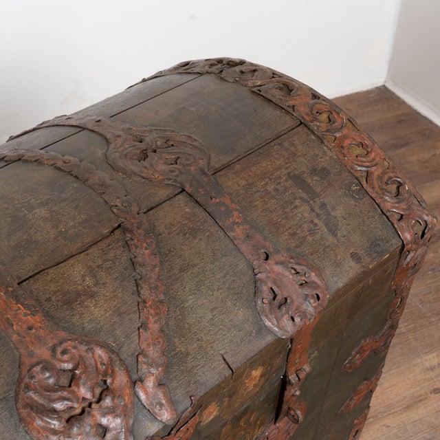 Large Swedish Oak Trunk With Original Green Painted Finish, Dated 1785 For Sale - Image 9 of 18